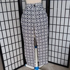 J.CREW Toothpick Ancle Pants. Size 30. 98% Cotton. New Without Tag.